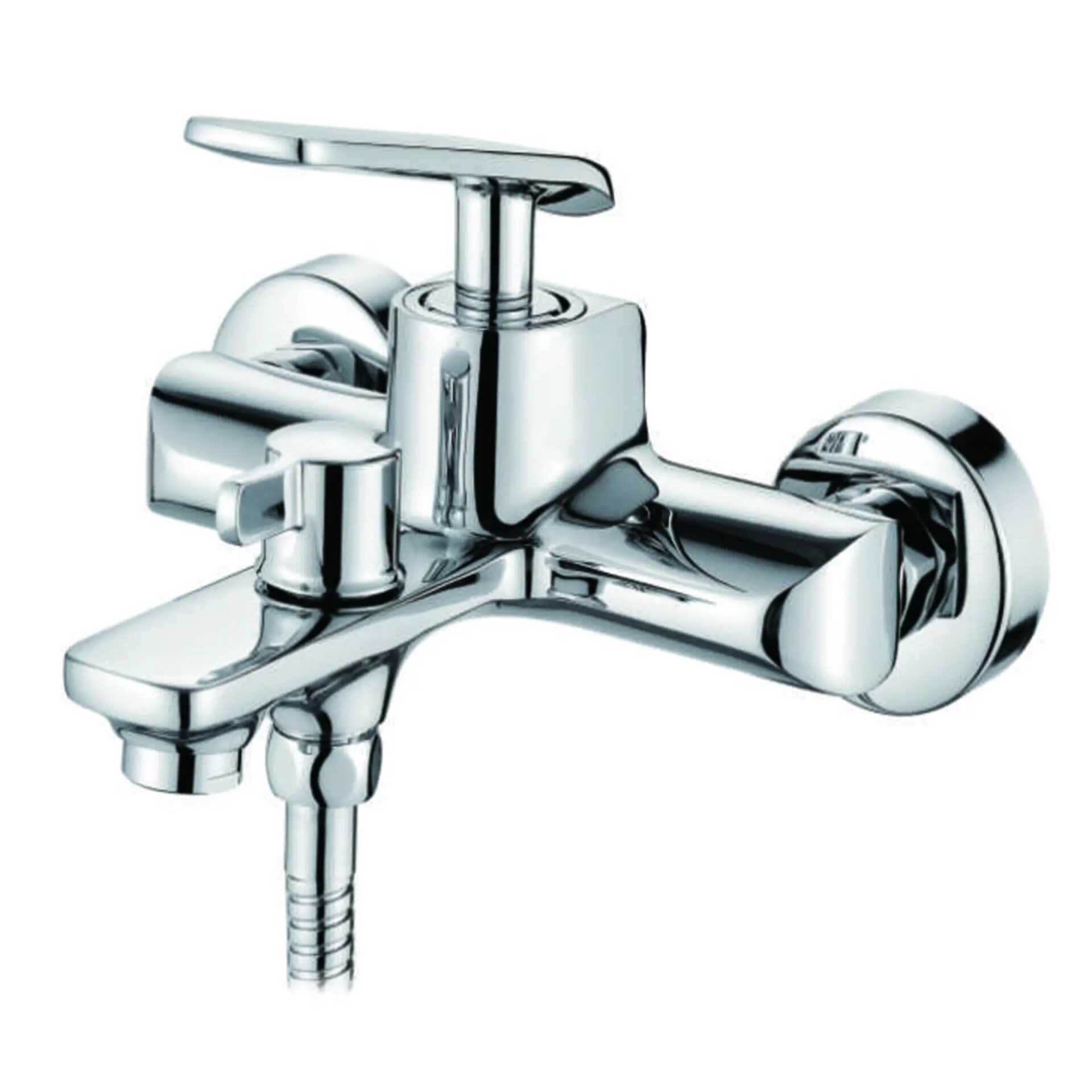 A63123 Смеситель для ванны с коротким изливом. Дивертор в корпусе. Латунь 35